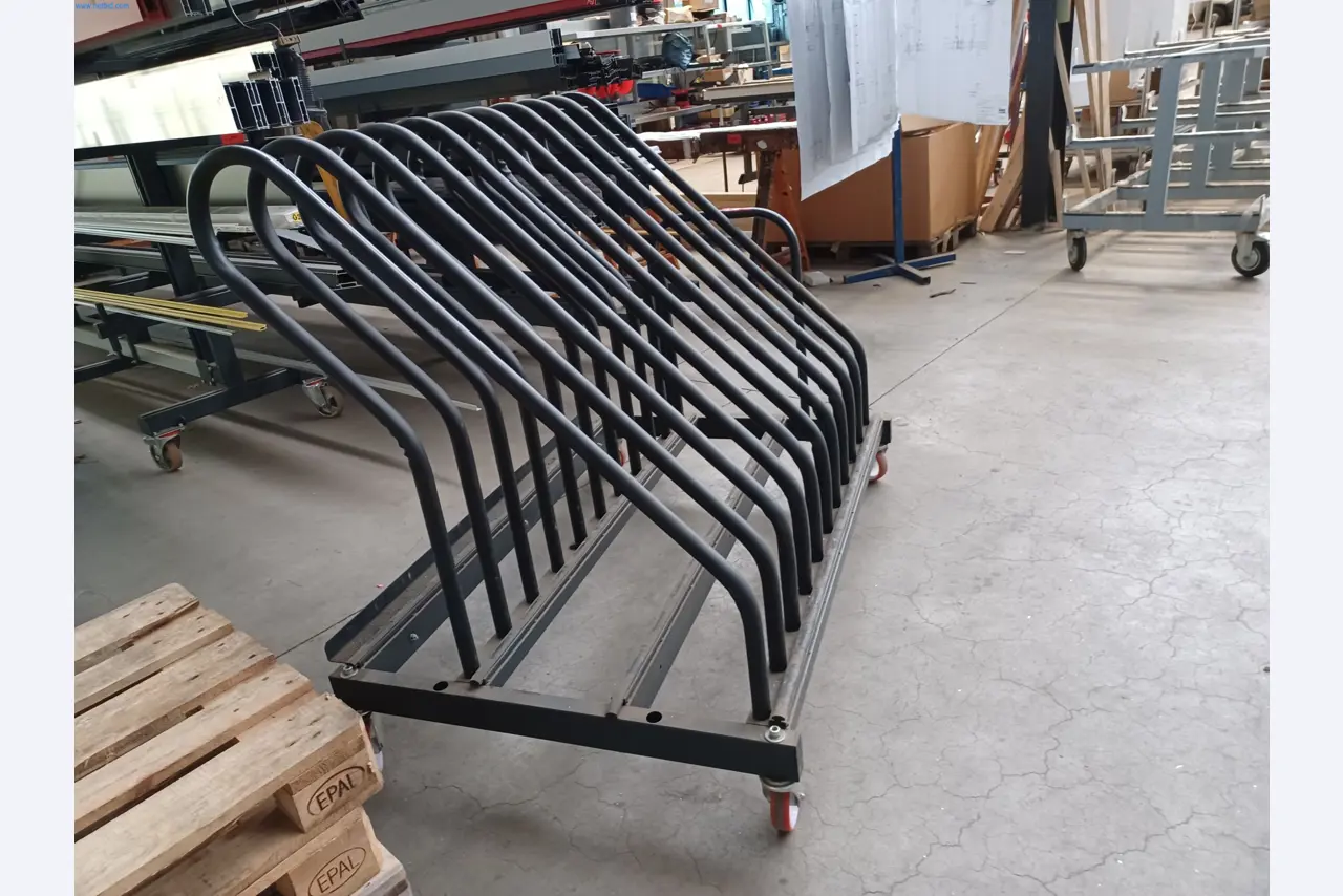 Stroje na zpracování kovů a plechů-2