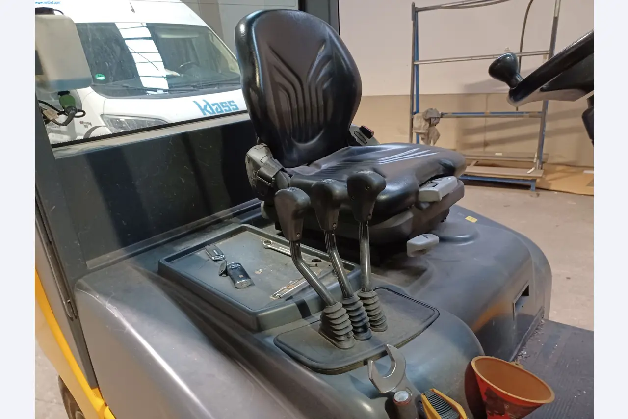 Machines for metal and sheet metal processing-13