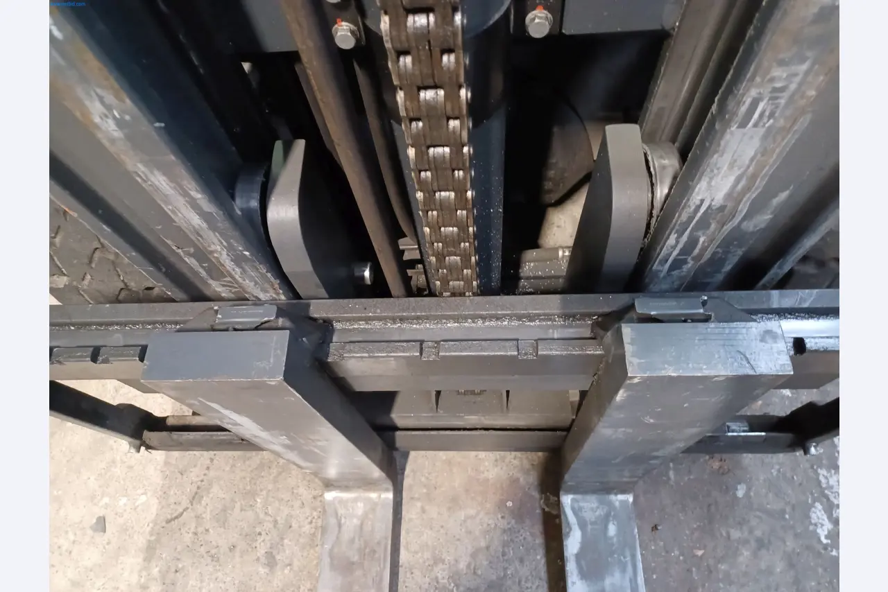 Machines for metal and sheet metal processing-4