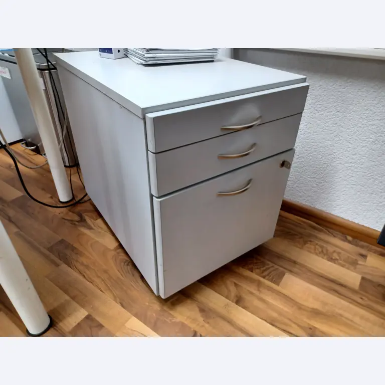 Machines for metal and sheet metal processing-9