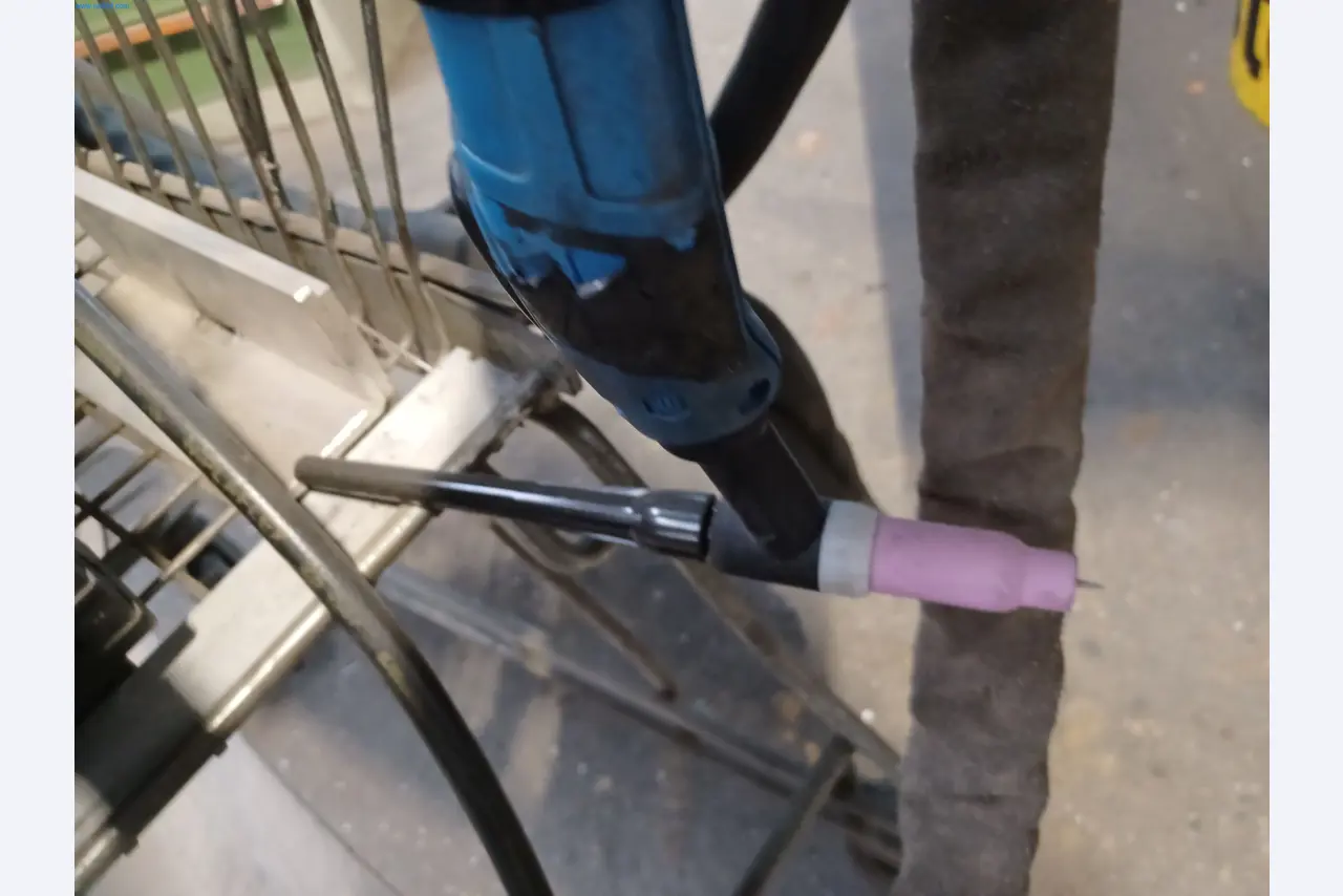 Machines for metal and sheet metal processing-4