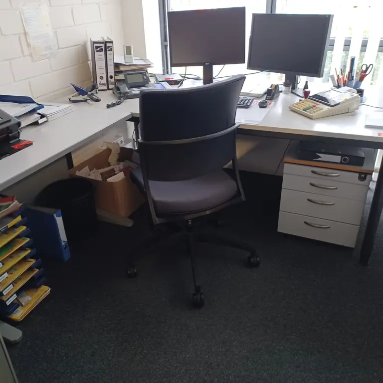 Desk/angle combination