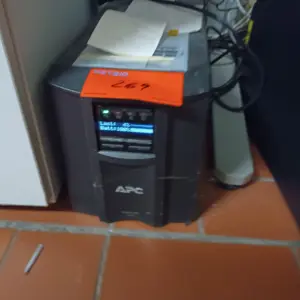 UPS APC Smart UPS 1500