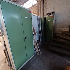 2 Metal cabinets