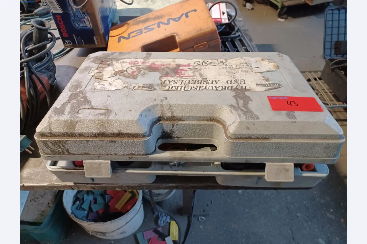 Machines for metal and sheet metal processing-1