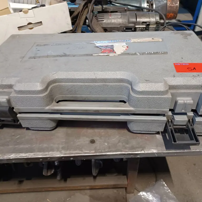 Hydraulic spreading/dismantling set Mannesmann