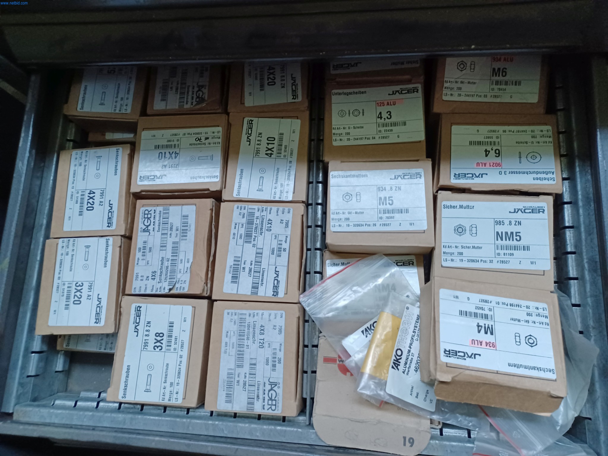 Machines for metal and sheet metal processing-3