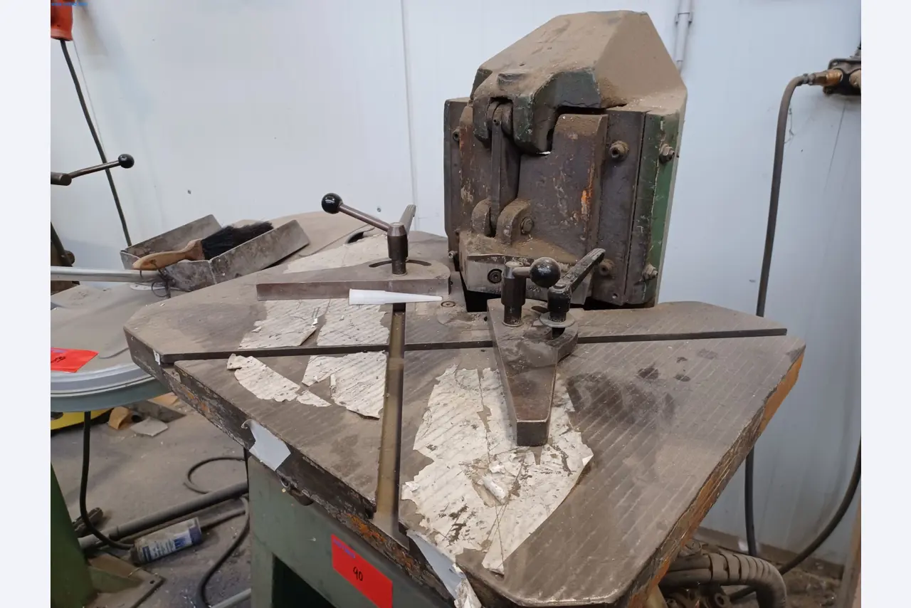 Machines for metal and sheet metal processing-3