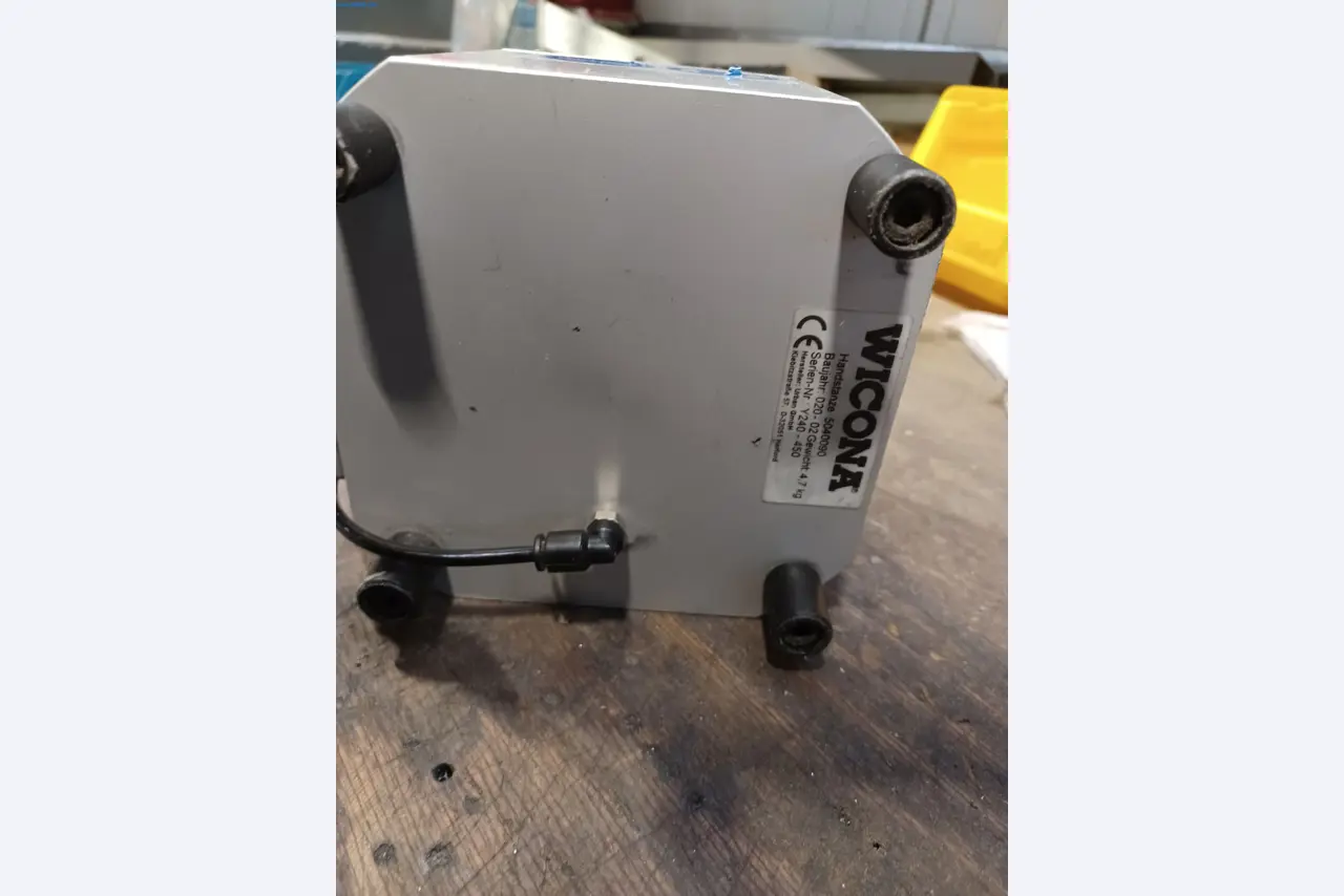 Machines for metal and sheet metal processing-7