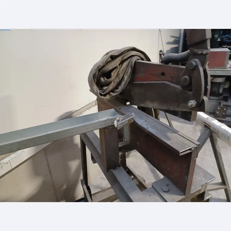 Maszyny do obróbki metalu i blachy-2