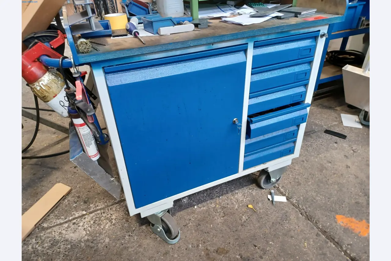 Stroje na zpracování kovů a plechů-1