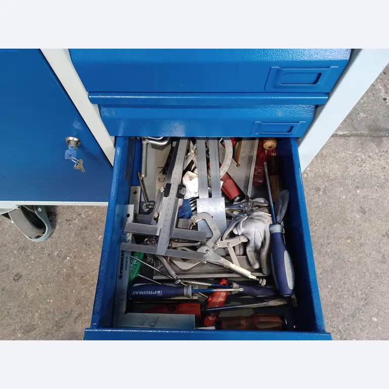 Stroje na zpracování kovů a plechů-4