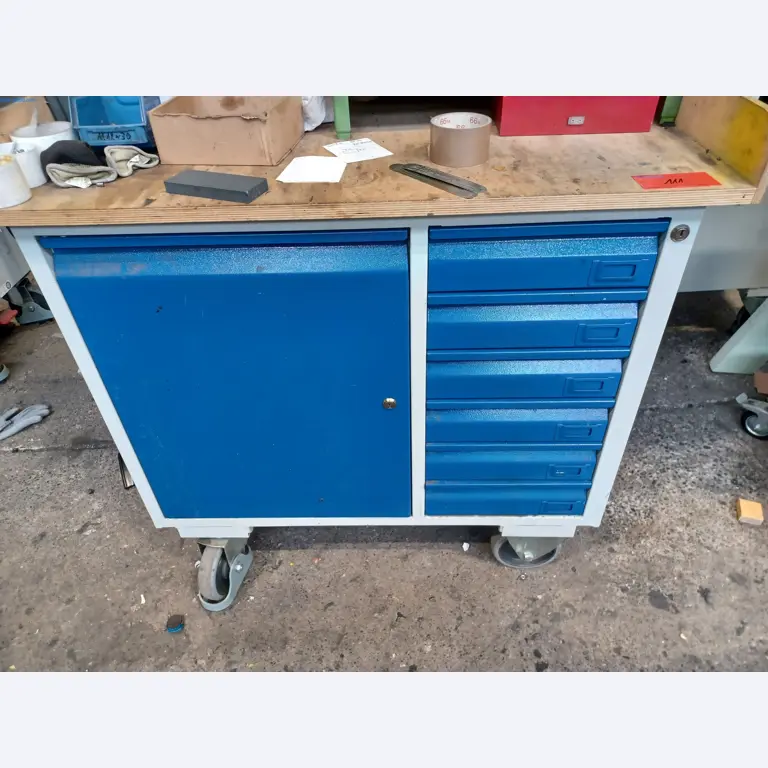 Stroje na zpracování kovů a plechů-1