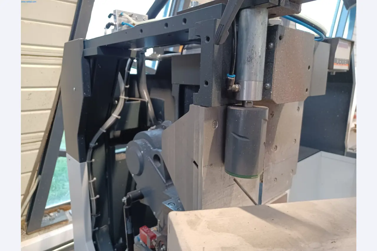 Machines for metal and sheet metal processing-8