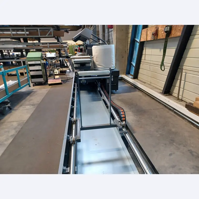 Machines for metal and sheet metal processing-9