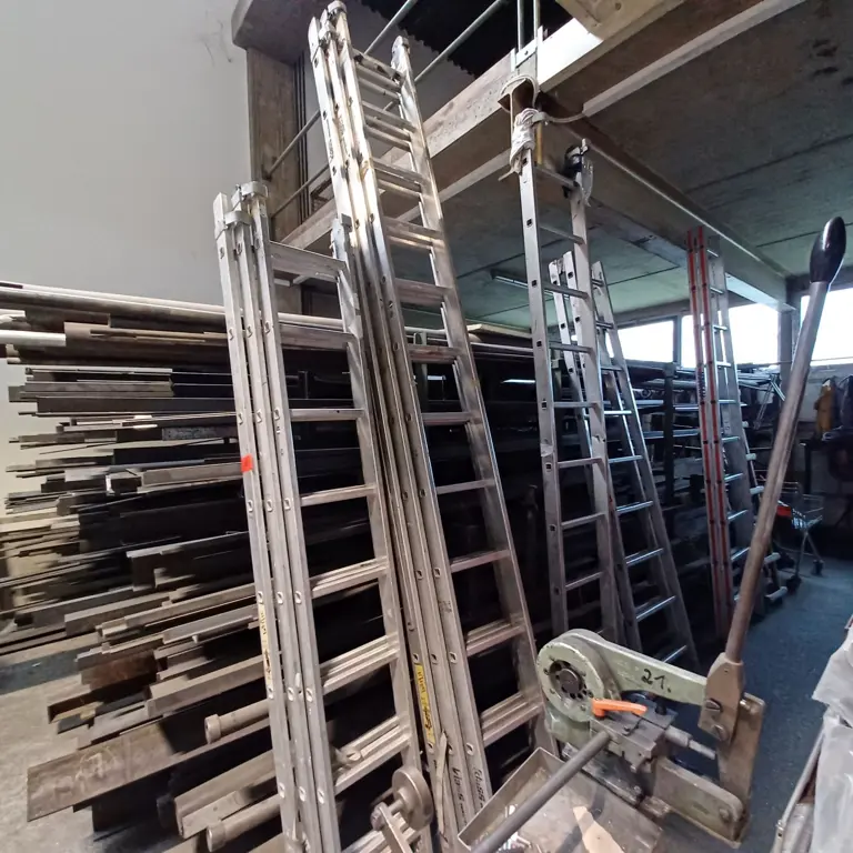 1 Posten Aluminum ladders