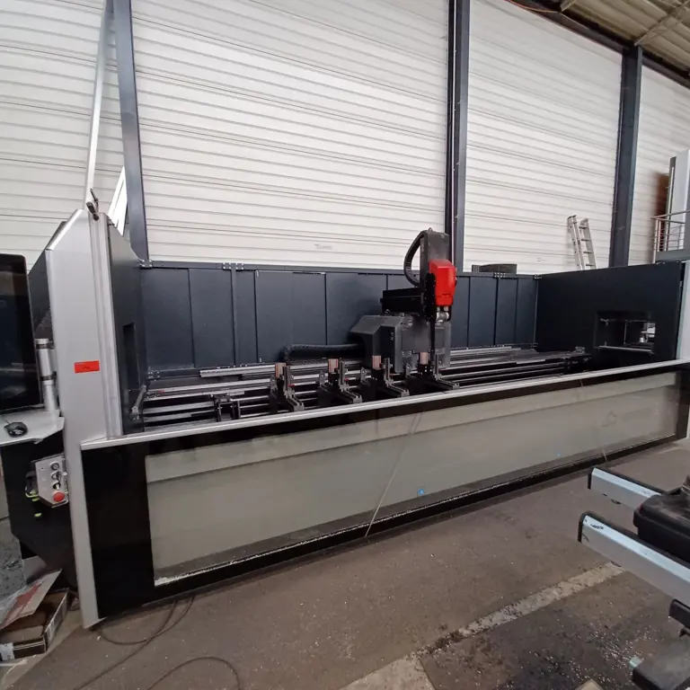 4-axis machining center Emmegi Comet X4