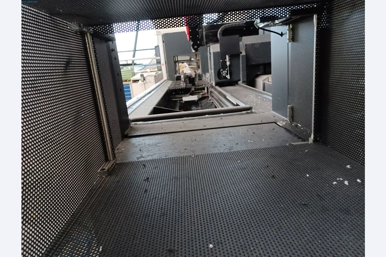 Machines for metal and sheet metal processing-9