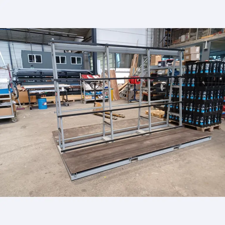 Stroje na zpracování kovů a plechů-2