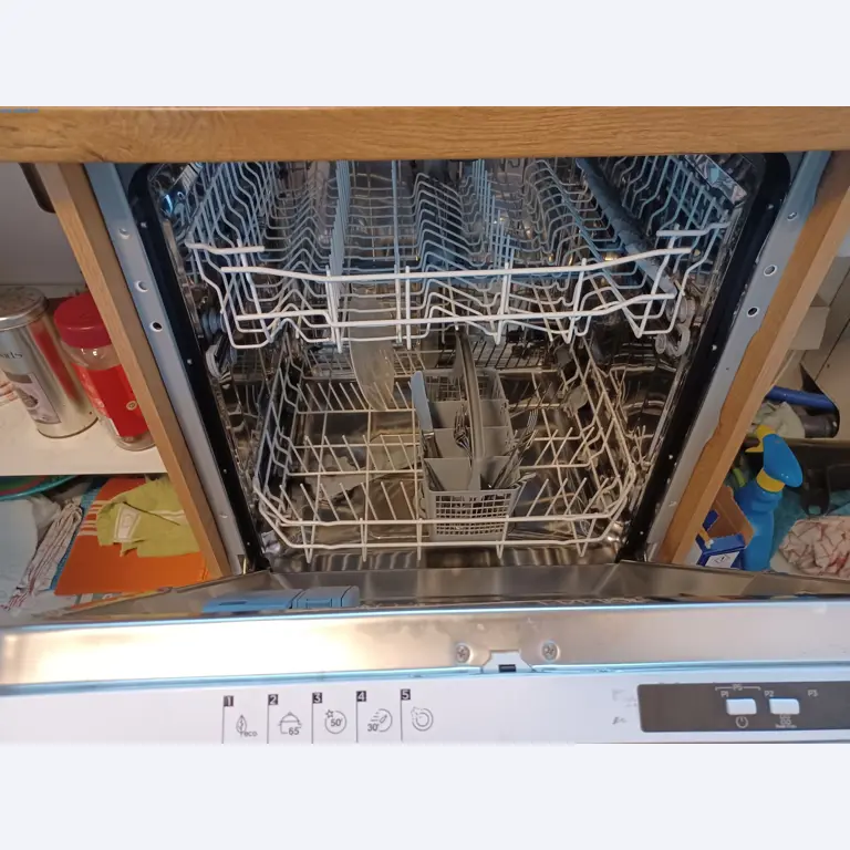 Stroje na zpracování kovů a plechů-10