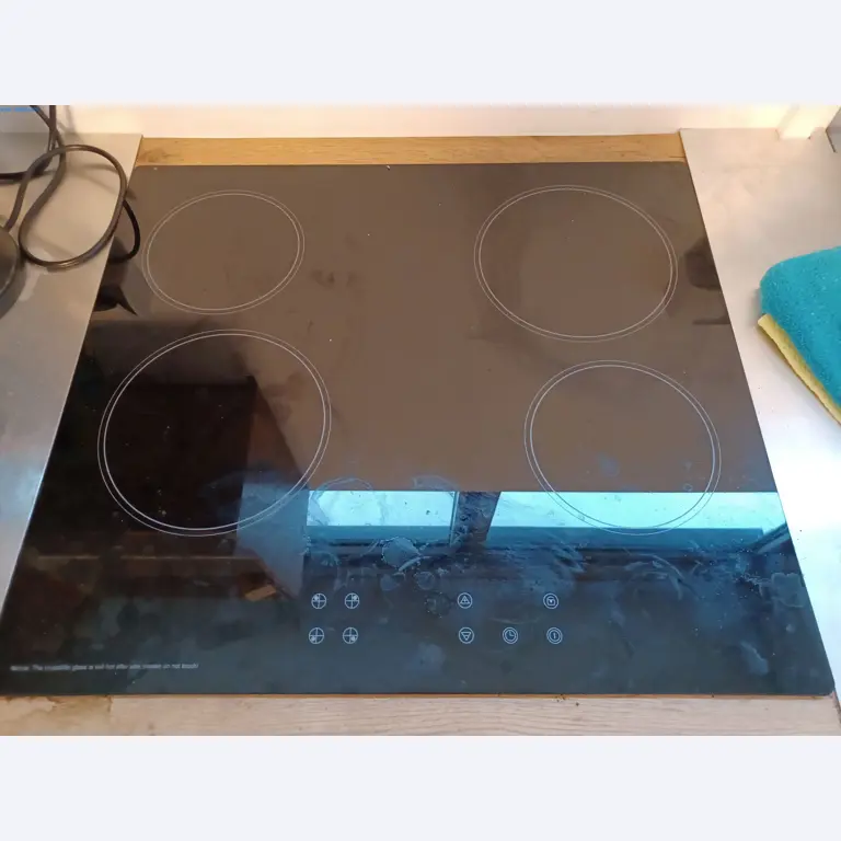 Stroje na zpracování kovů a plechů-12