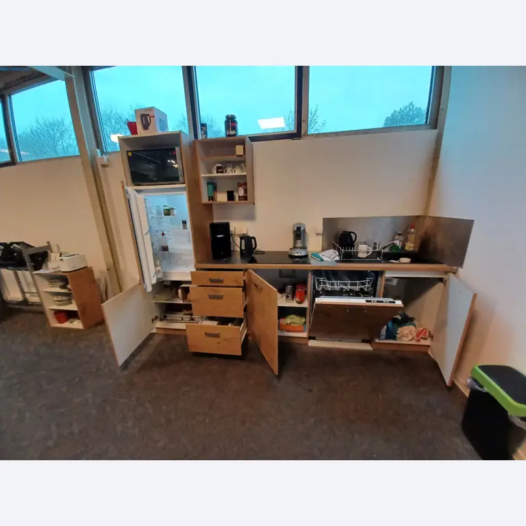 Stroje na zpracování kovů a plechů-7