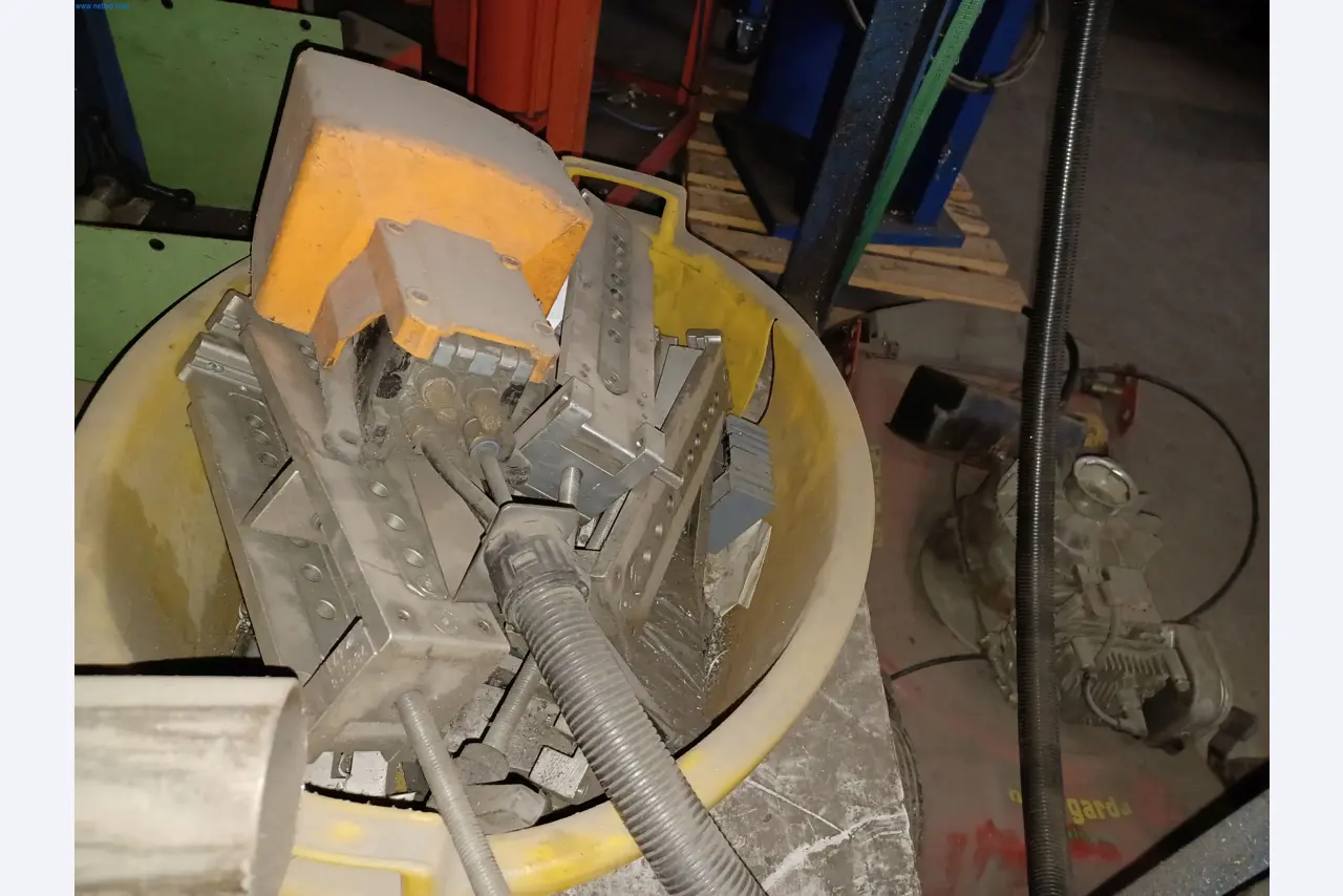 Machines for metal and sheet metal processing-11