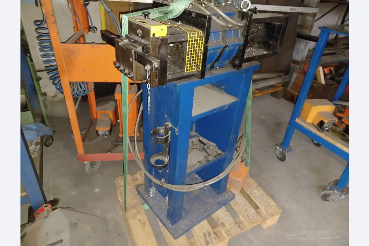 Machines for metal and sheet metal processing-7