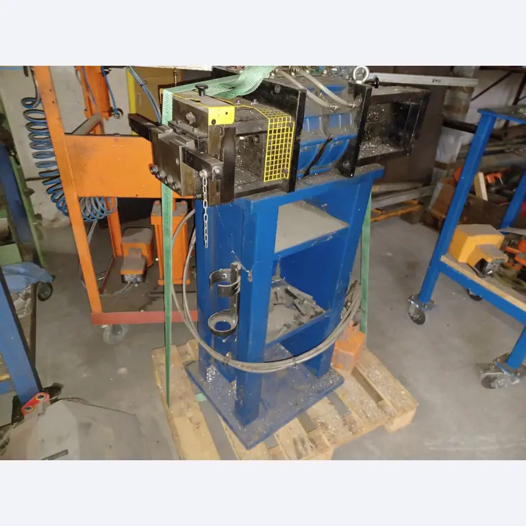 Machines for metal and sheet metal processing-7