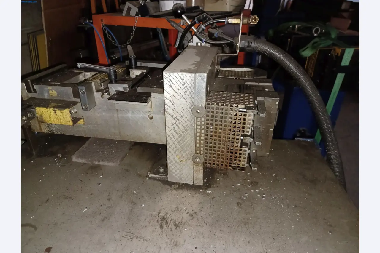 Machines for metal and sheet metal processing-9