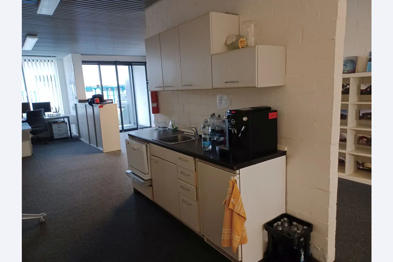 Machines for metal and sheet metal processing-9