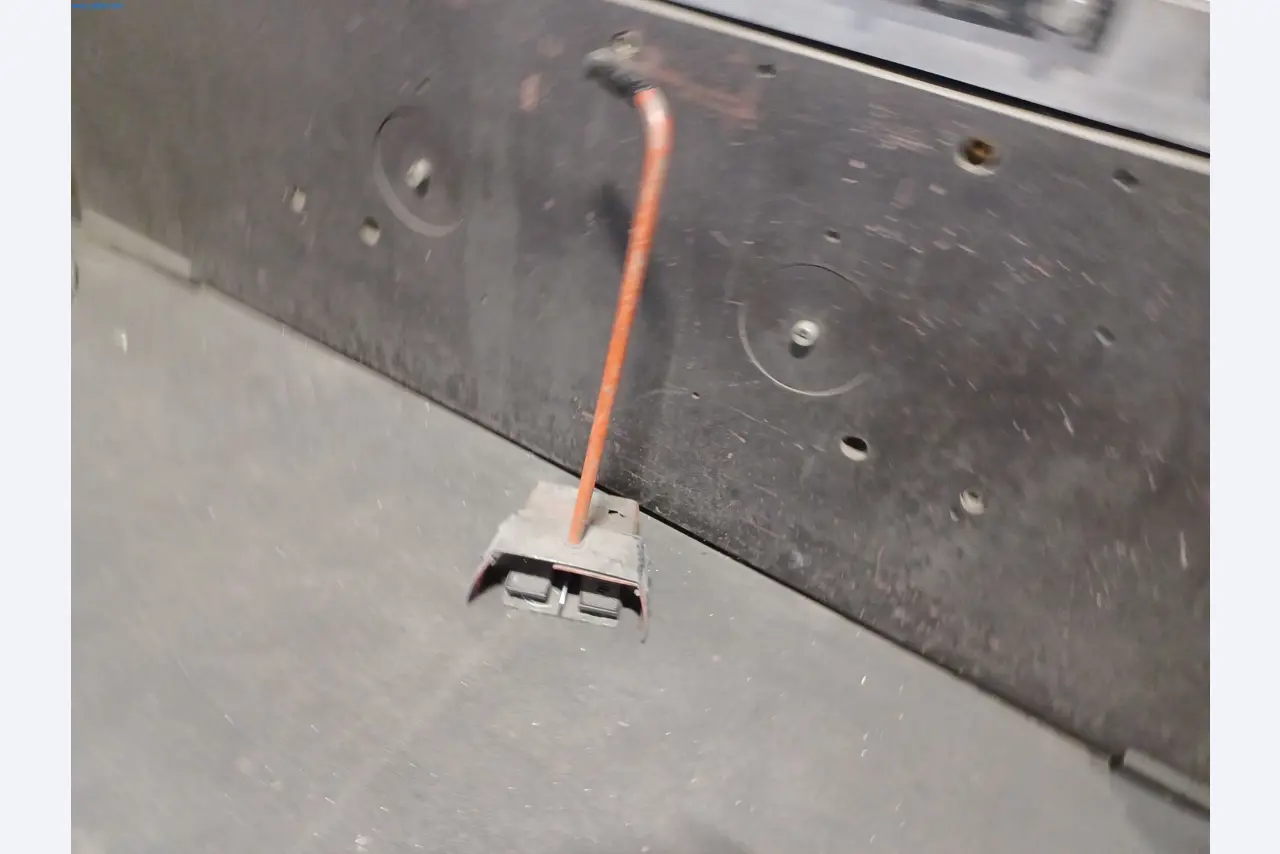 Machines for metal and sheet metal processing-12