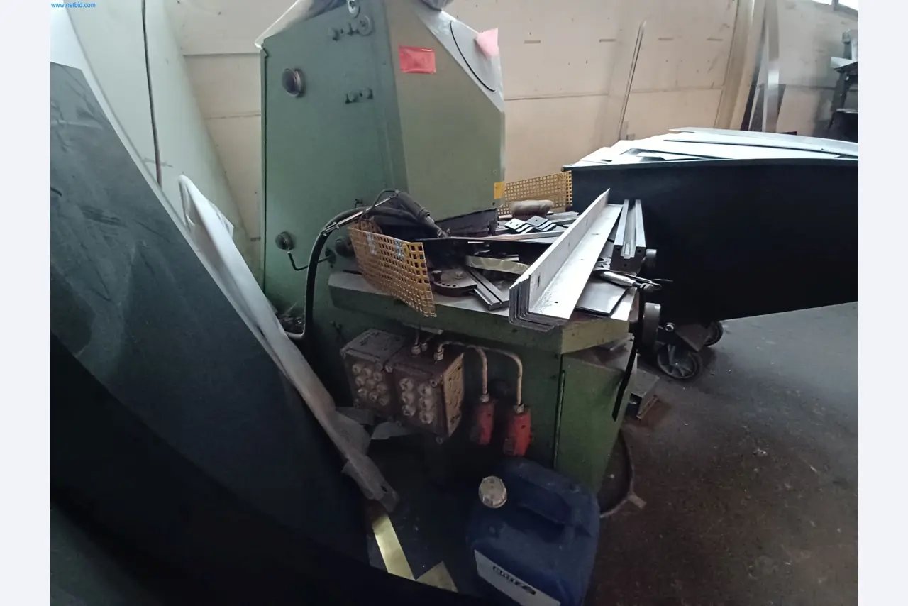 Machines for metal and sheet metal processing-4