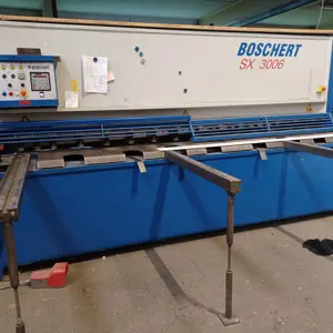 Guillotine shears Boschert SX 3006