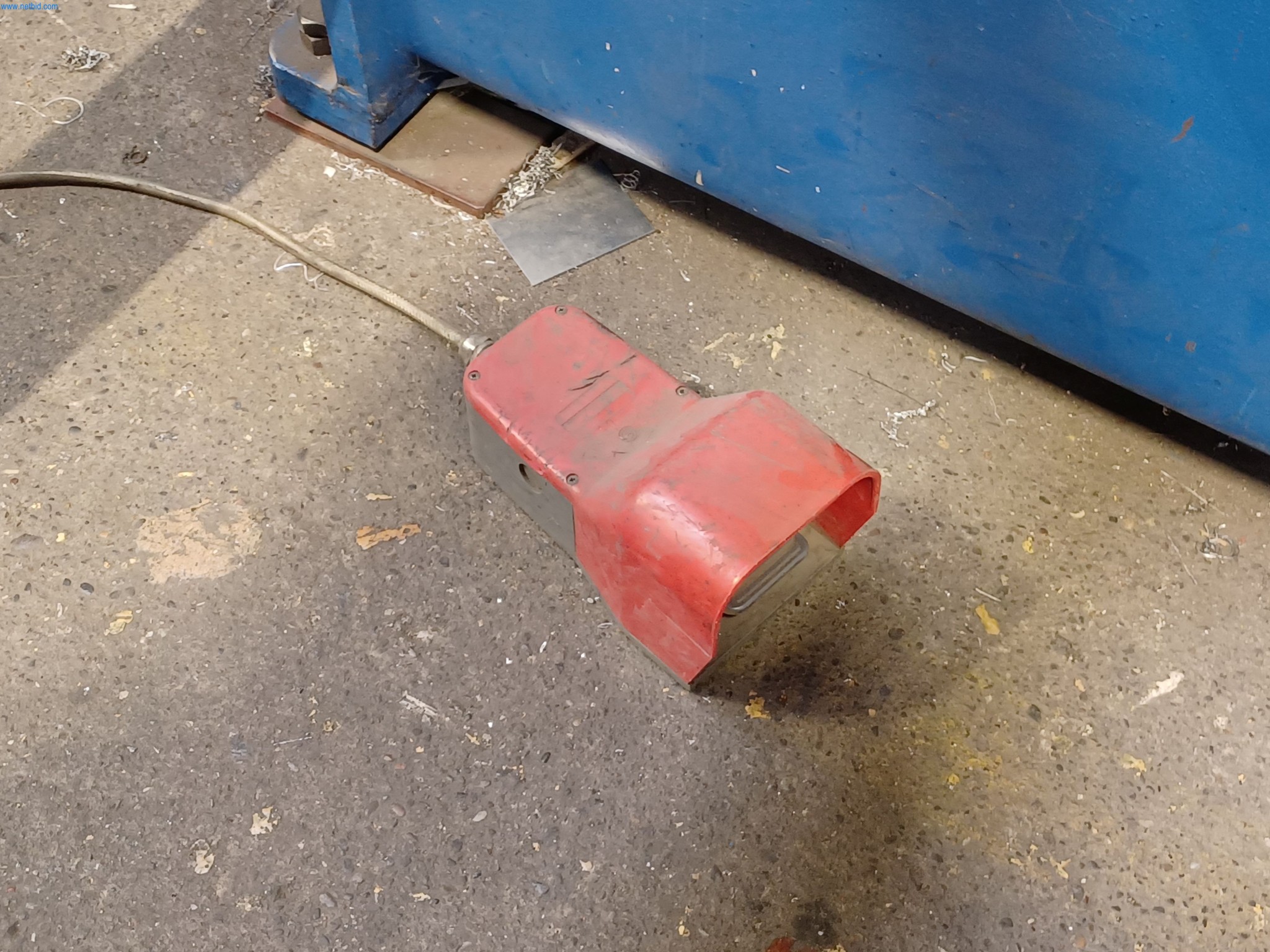 Machines for metal and sheet metal processing-3