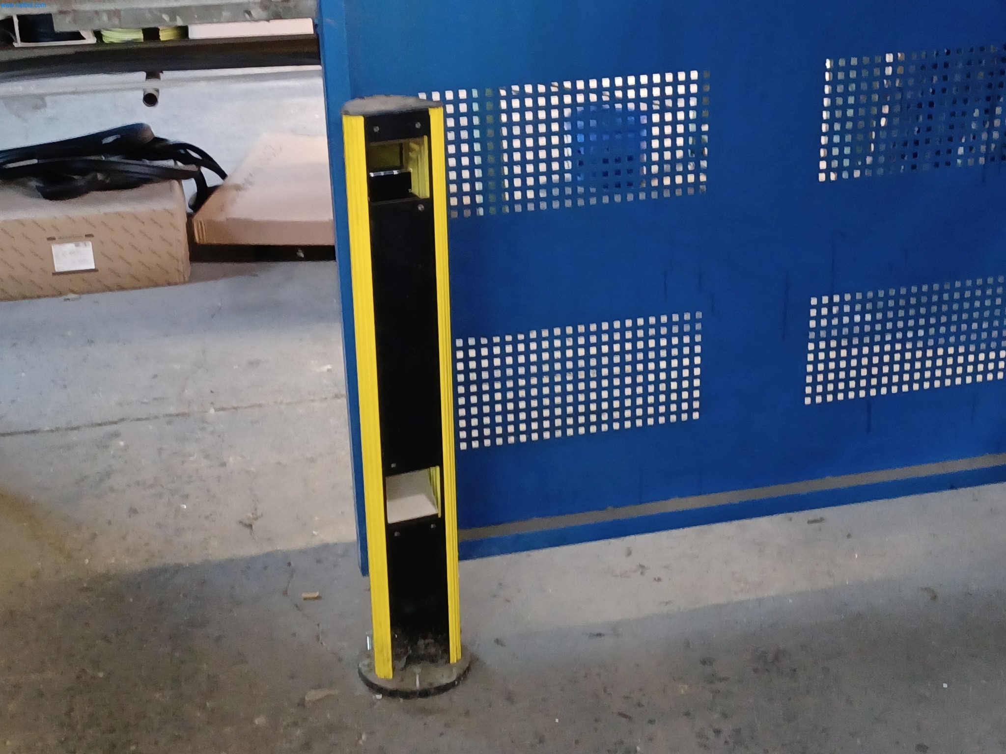 Machines for metal and sheet metal processing-8