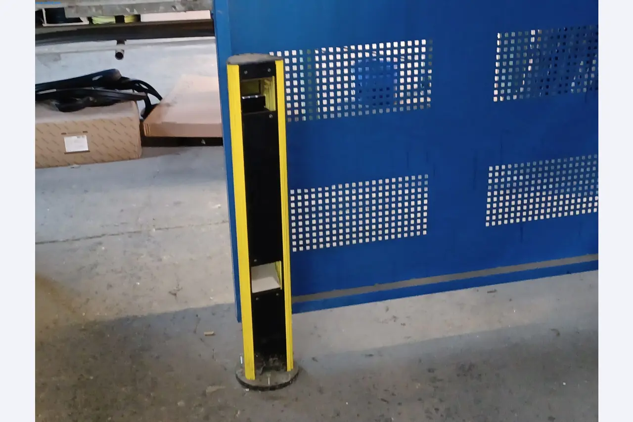 Machines for metal and sheet metal processing-8