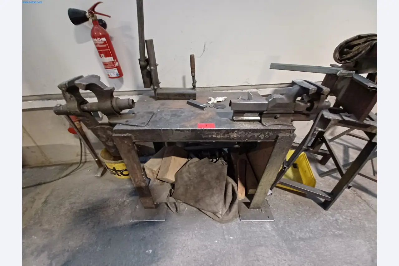 Stroje na zpracování kovů a plechů-1