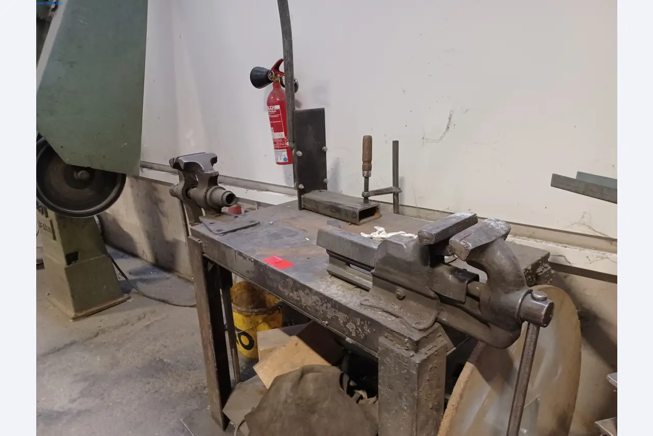 Stroje na zpracování kovů a plechů-4