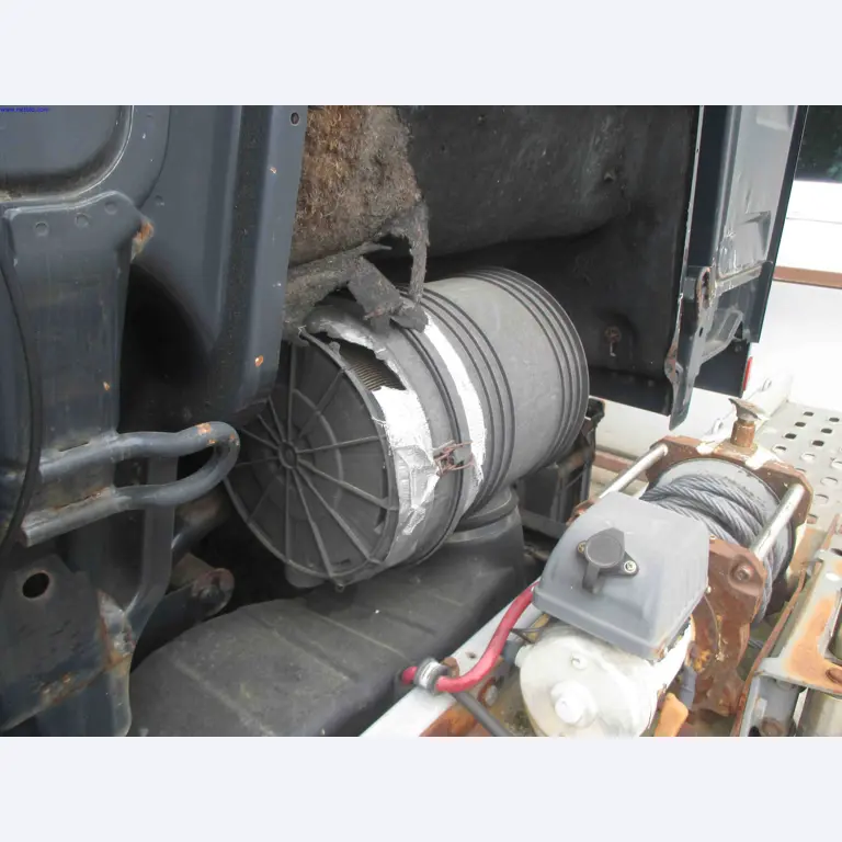 Vehicle construction, horse trailers-6