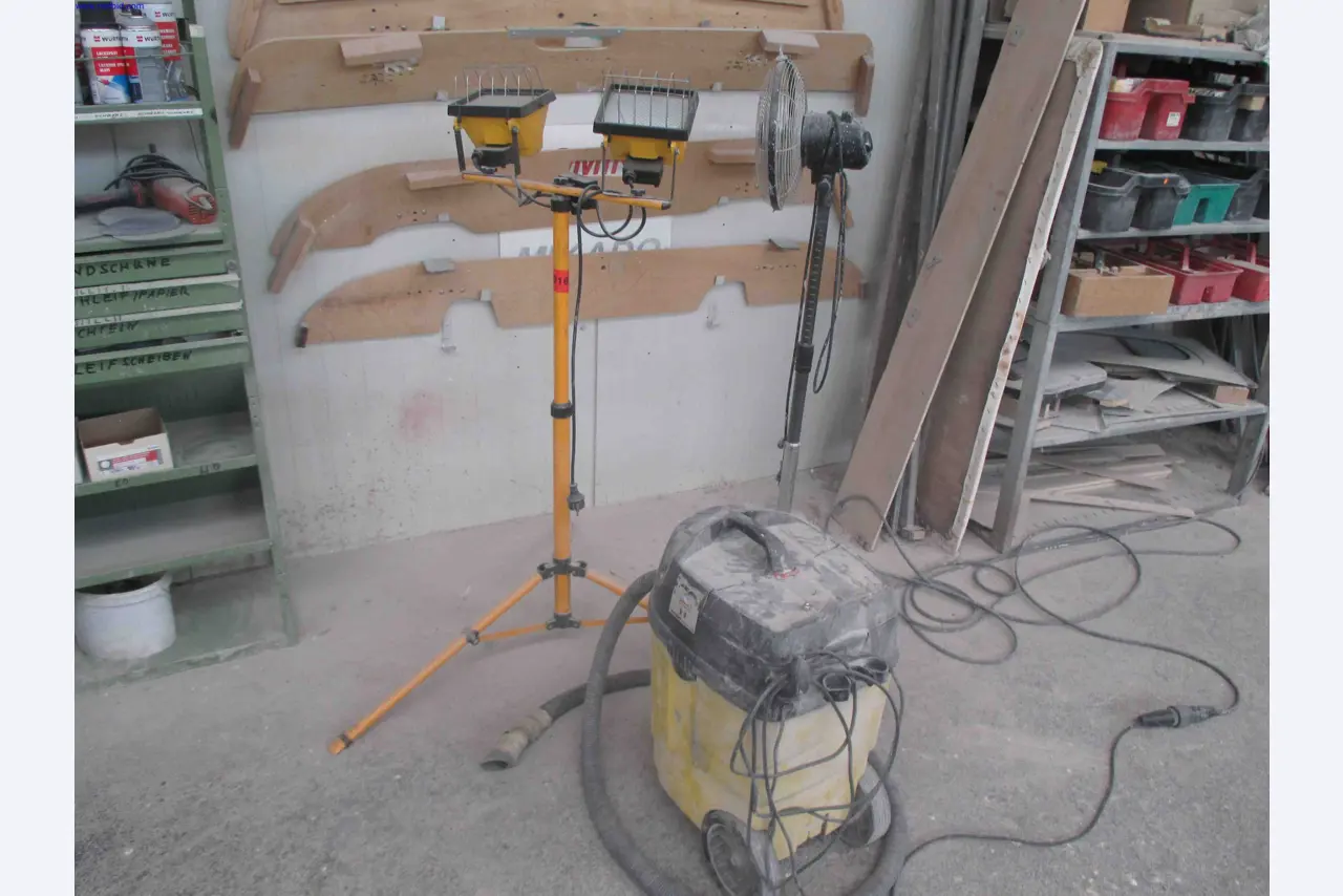 Vehicle construction, horse trailers-1