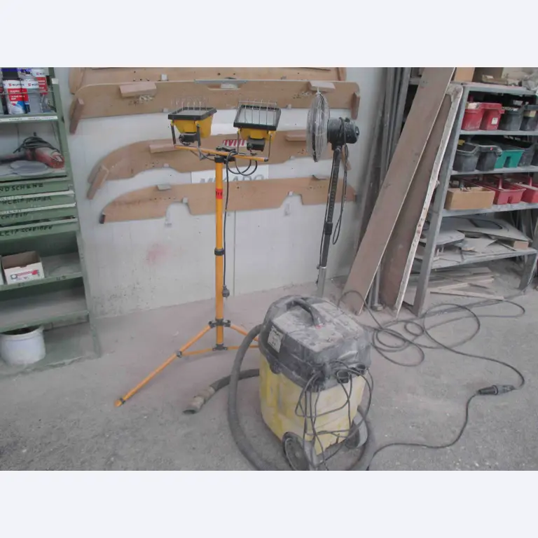 Vehicle construction, horse trailers-1