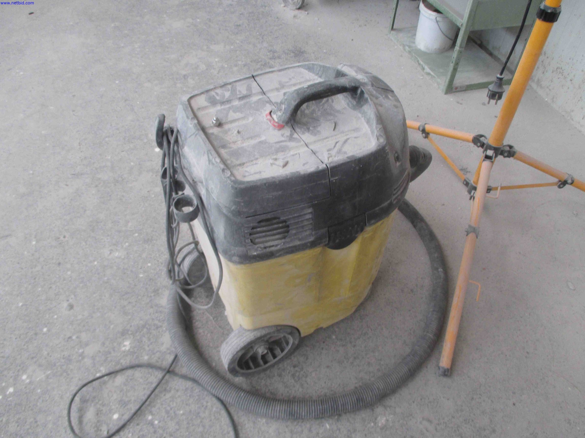 Vehicle construction, horse trailers-4