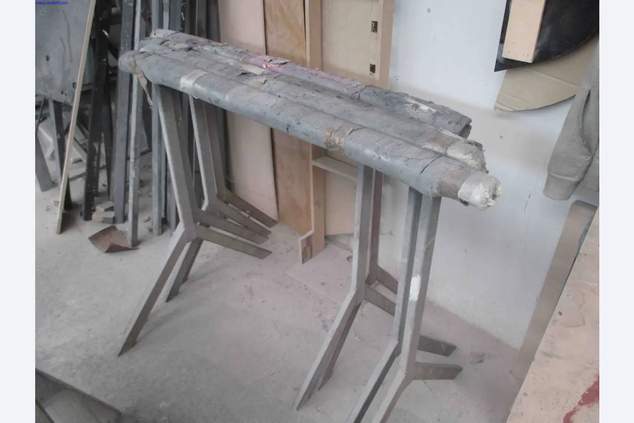 Vehicle construction, horse trailers-4