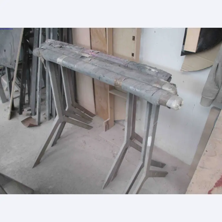 Vehicle construction, horse trailers-4