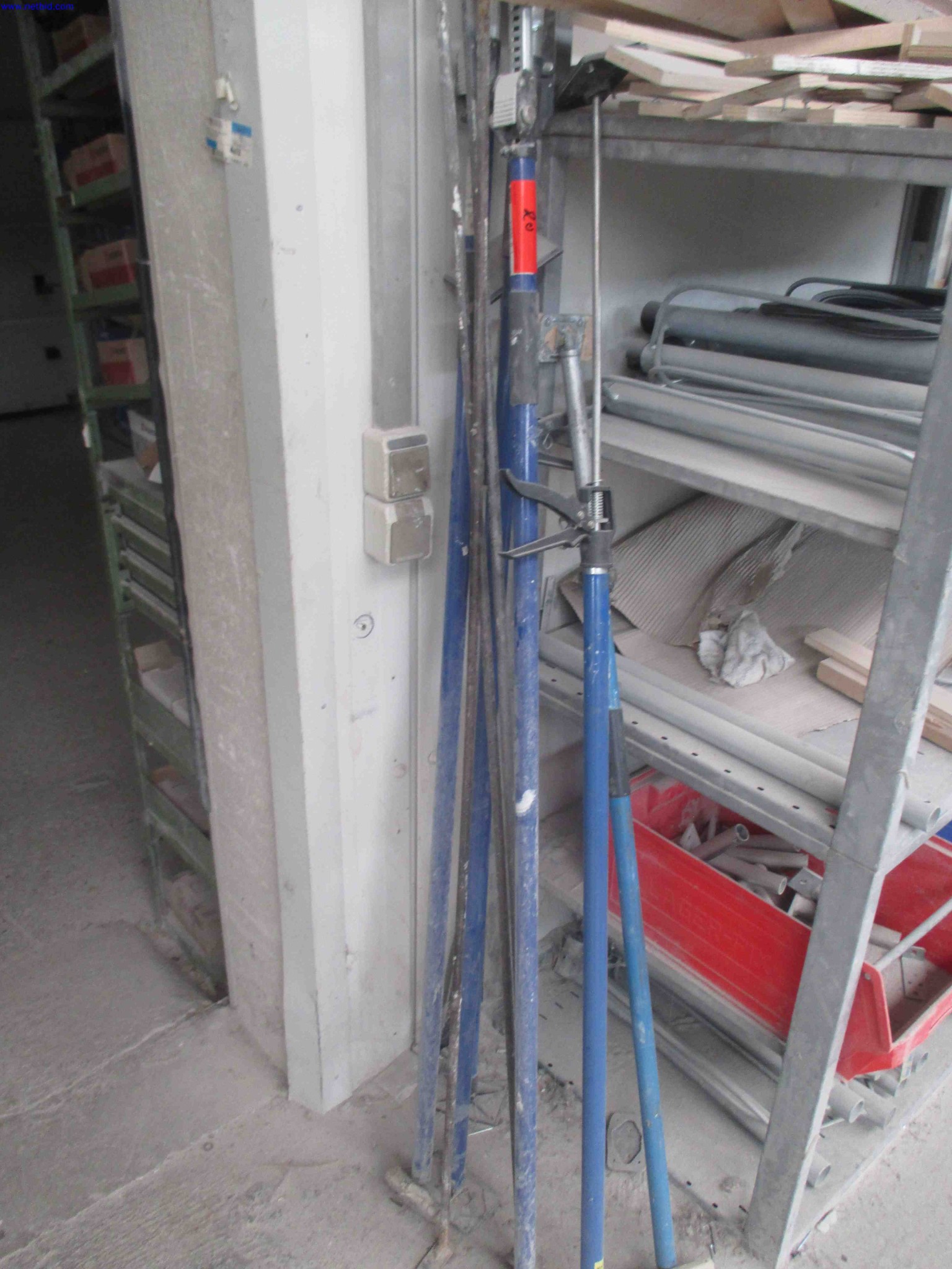 Vehicle construction, horse trailers-6