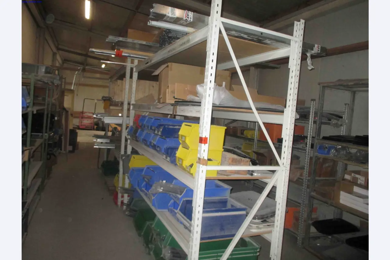 Vehicle construction, horse trailers-2