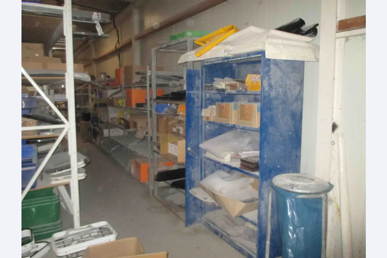 Vehicle construction, horse trailers-3