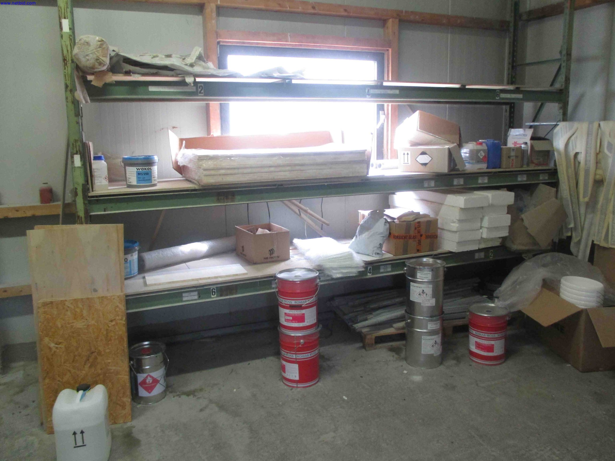 Vehicle construction, horse trailers-3