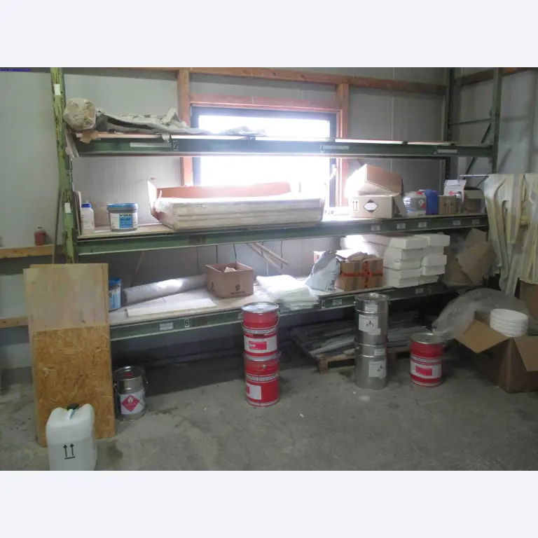 Vehicle construction, horse trailers-3